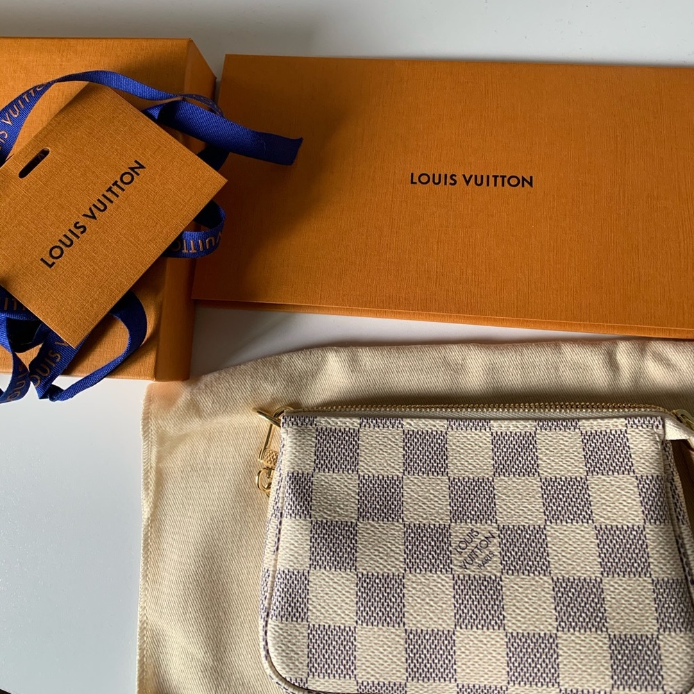 Louis Vuitton Damier Azur Mini Pochette
